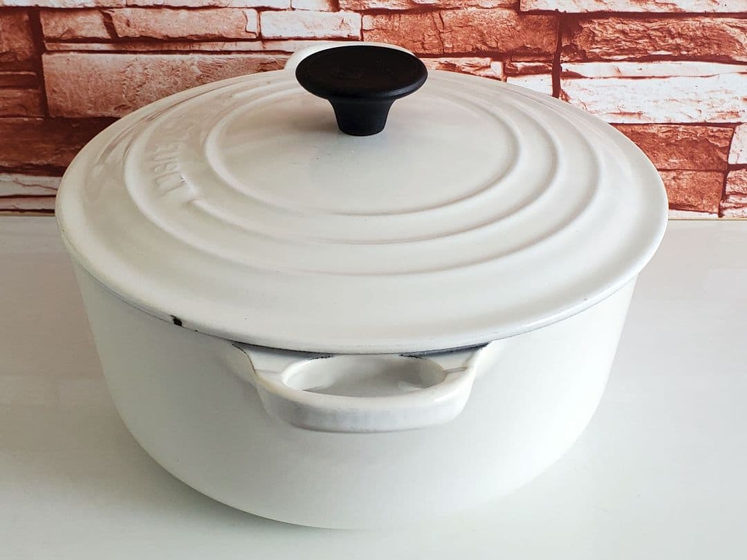 LE CREUSET　ココットロンド　20㎝　ル・クルーゼ
