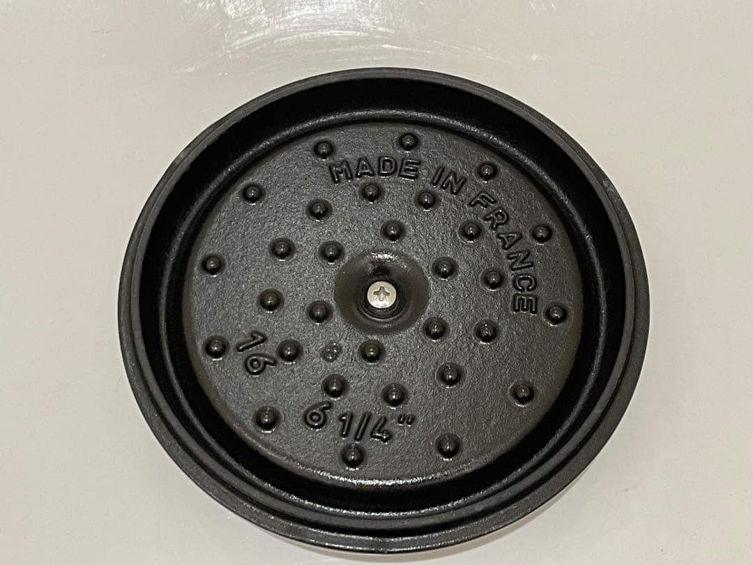 ストウブ　ココット 16cm グレー