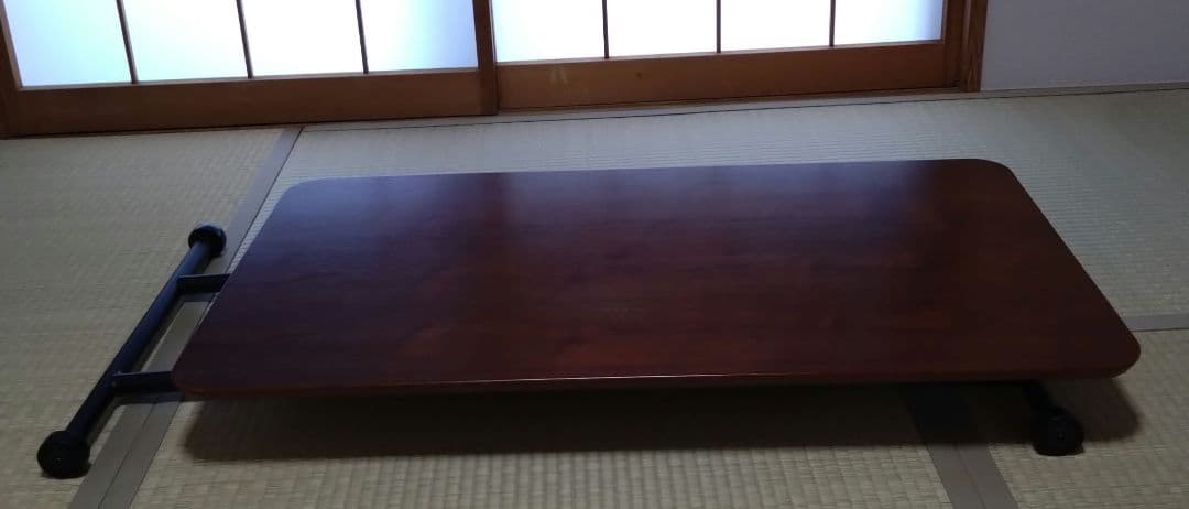 昇降テーブル