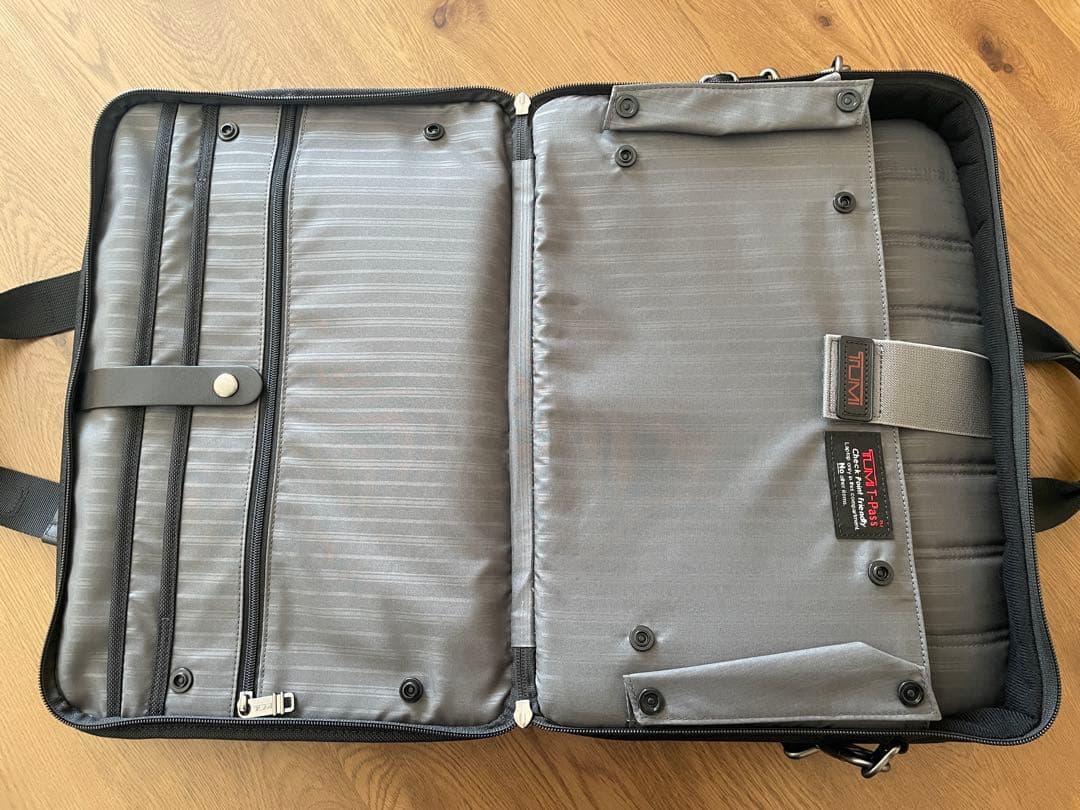 【良品】TUMI　ビジネスバッグ　黒　263516D4