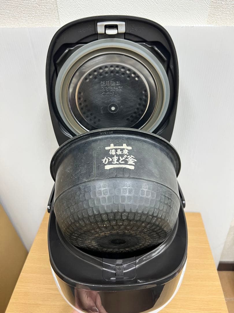 TOSHIBA 東芝 真空IHジャー炊飯器 RC-10VRP 2020年製