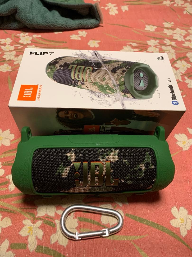 ‼️最終お値引き‼️JBLFLIP7SQUAD ブルート ウーススピーカースクワッド