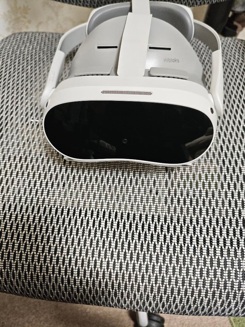 Pico4 128gb+pico motion tracker 3個