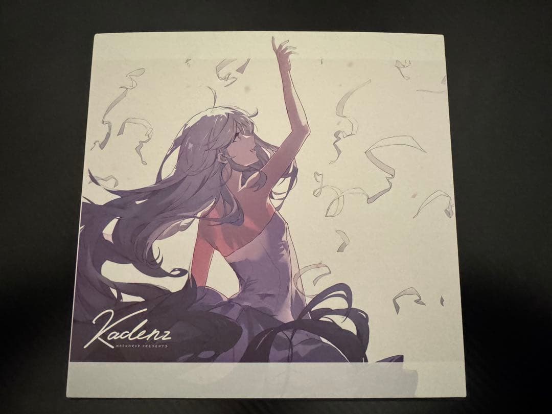 イヤホン Kadenz