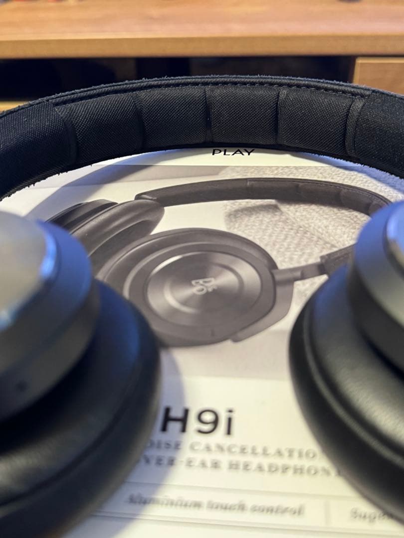 Bang & Olufsen Beoplay H9i ワイヤレスヘッドフォン