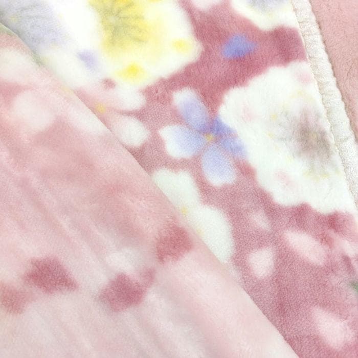 日本製　新品　衿3層本体２層構造　シングル　毛布　温泉毛布　遠赤外線効果　花柄