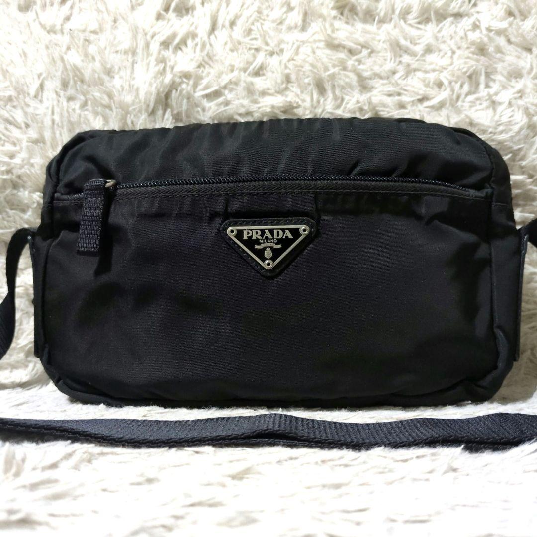 PRADA テスートナイロン 三角プレート カメラバッグ ショルダーバッグ 黒