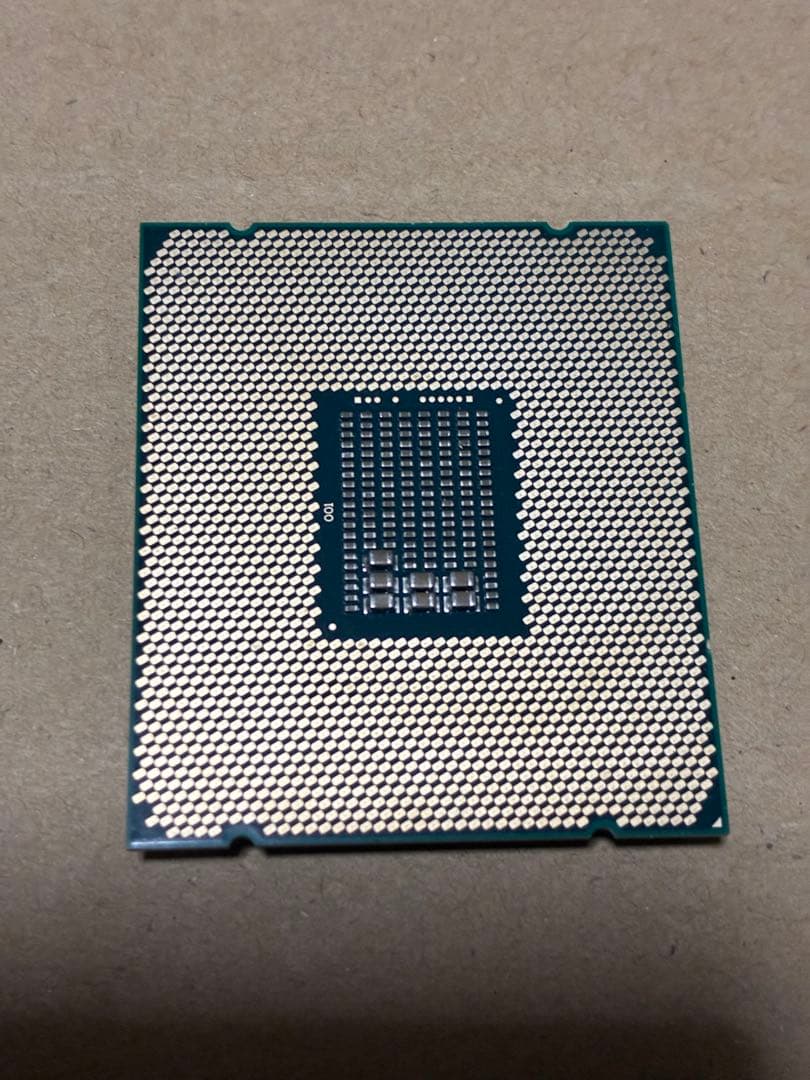 動作確認済みIntel XEON E5-2699 V4 SR2JS 2.20