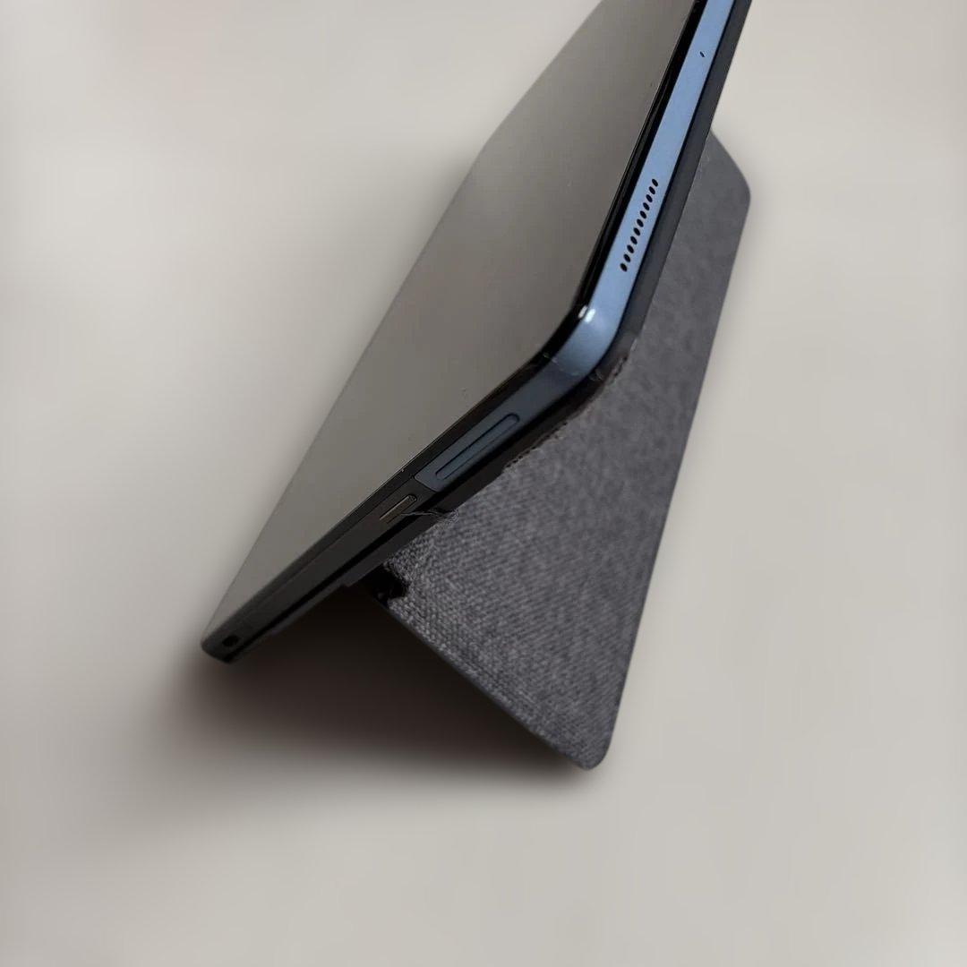 Lenovo Chromebook 10.1インチ 本体 カバー付き