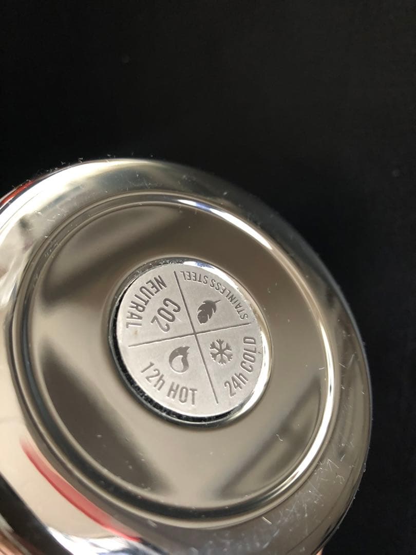 diorトロッター 水筒 ステンレス 24Bottles