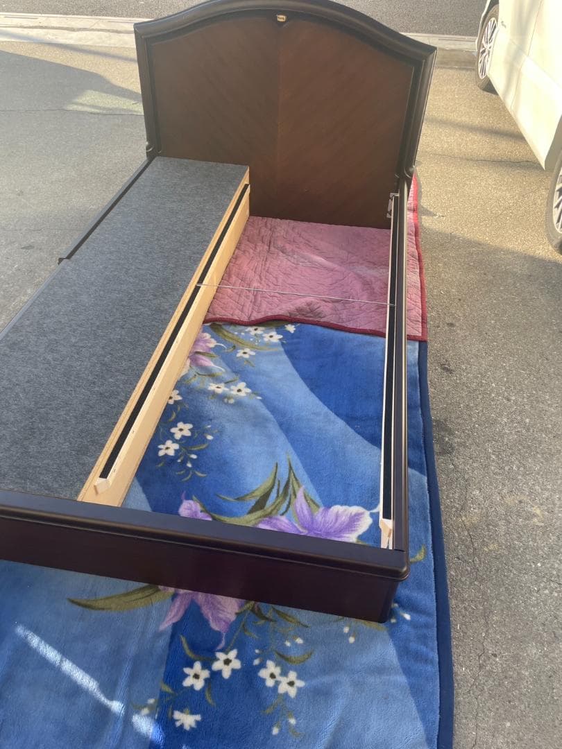 T♢918 シモンズ セミダブルベッドフレーム 引き出し付 地域限定組立送料無料