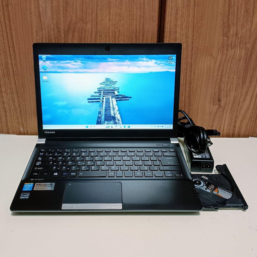 TOSHIBA dynabook Corei5 メモリ16GB SSD512GB