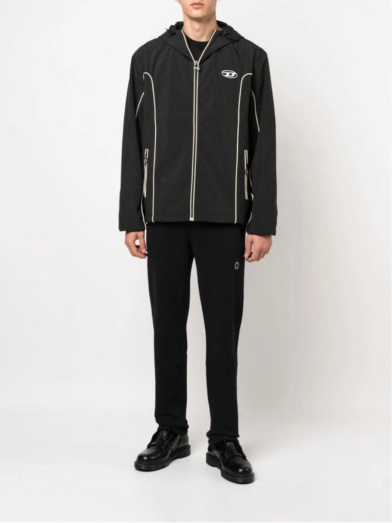DIESEL J-Hives ロゴ ウインドブレーカー　タグ付き
