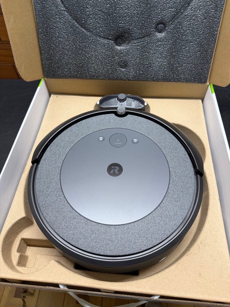 未使用！iRobot ロボット掃除機ルンバ　rumba i3