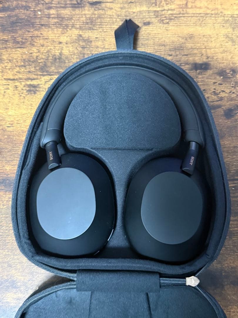 Sony wh-1000xm5 ヘッドホン