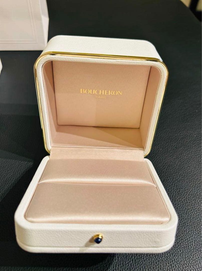 BOUCHERON ブシュロン　リングケース、ショッパー、リボン、保証書セット