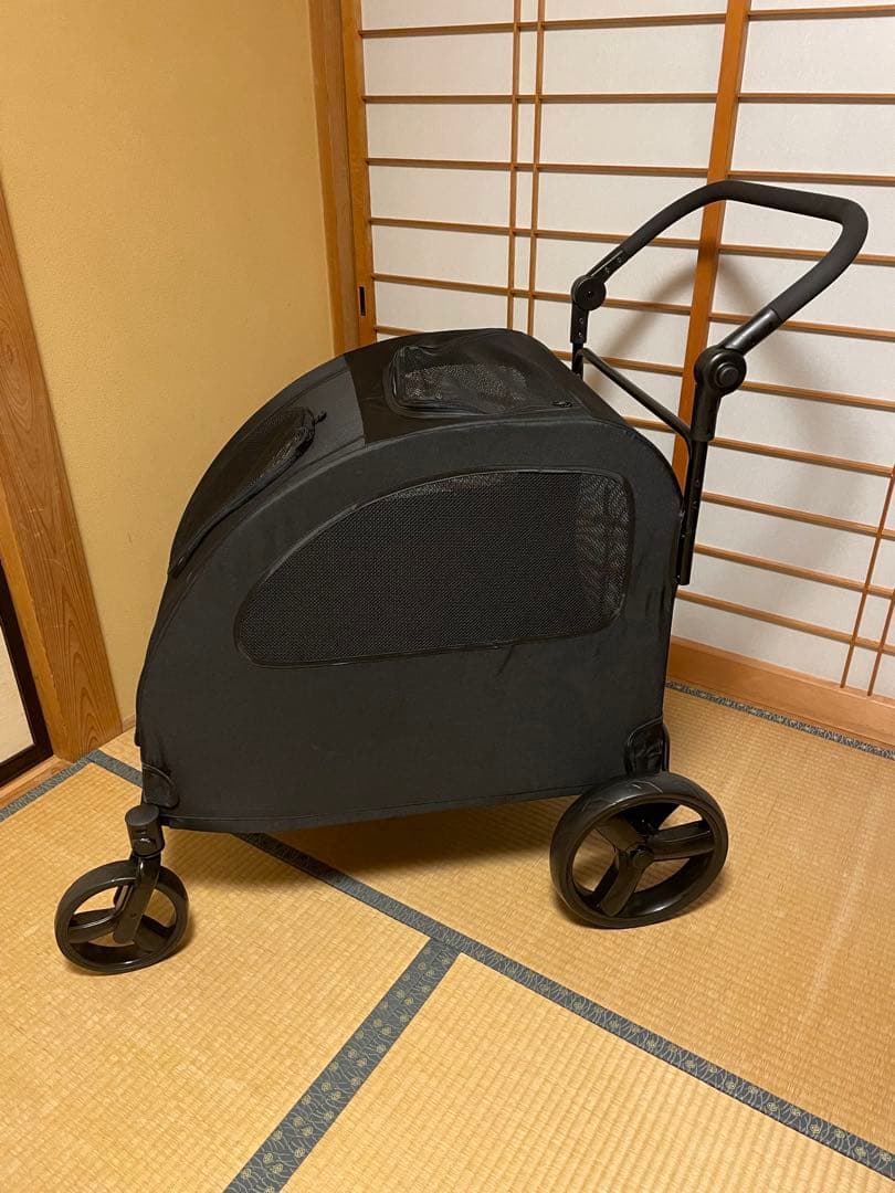 ペットカート メッシュ窓付き　ブラック
