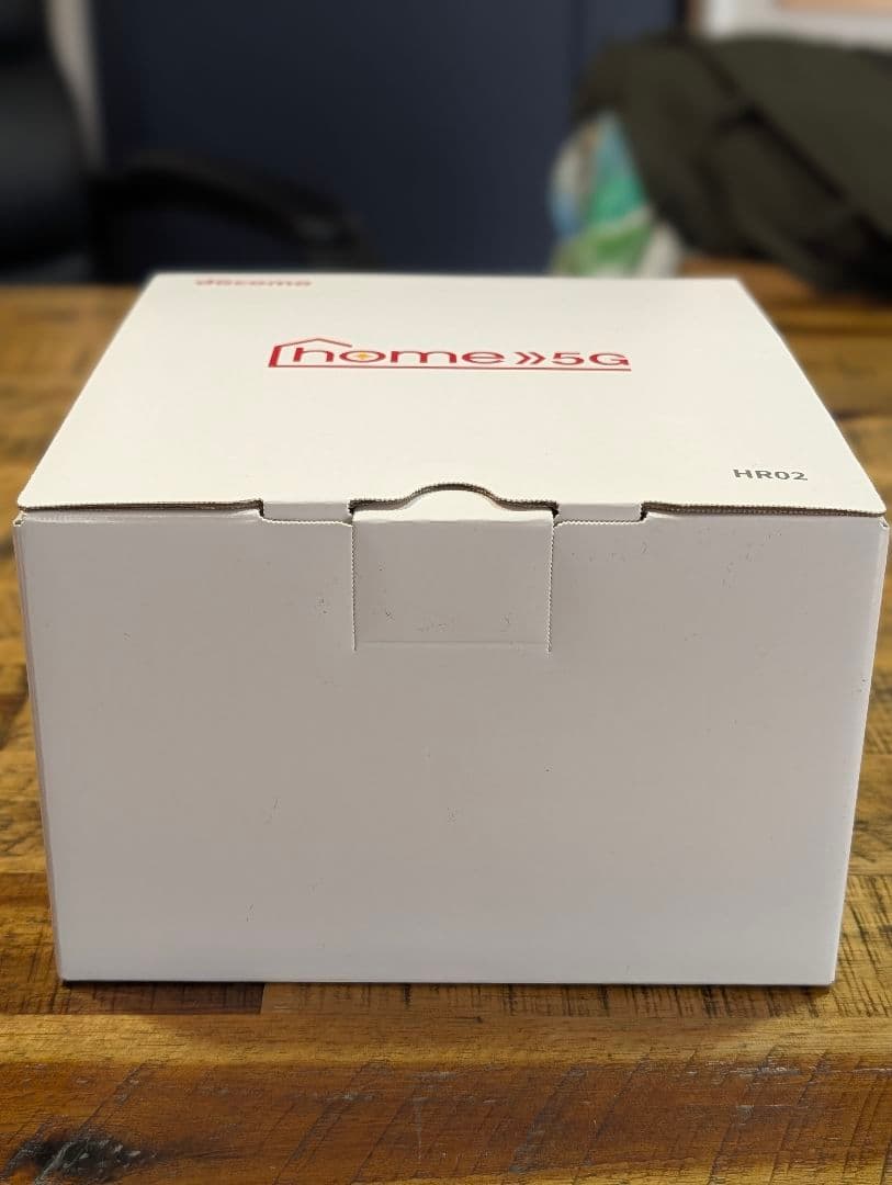 docomo ドコモ 5G HR02 ホームルーター  5G