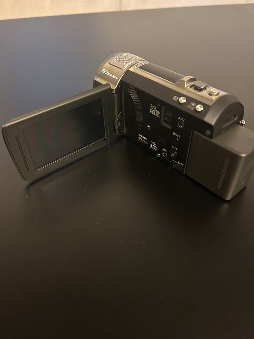 l*w様 Panasonic HC-V720M ビデオカメラ本体