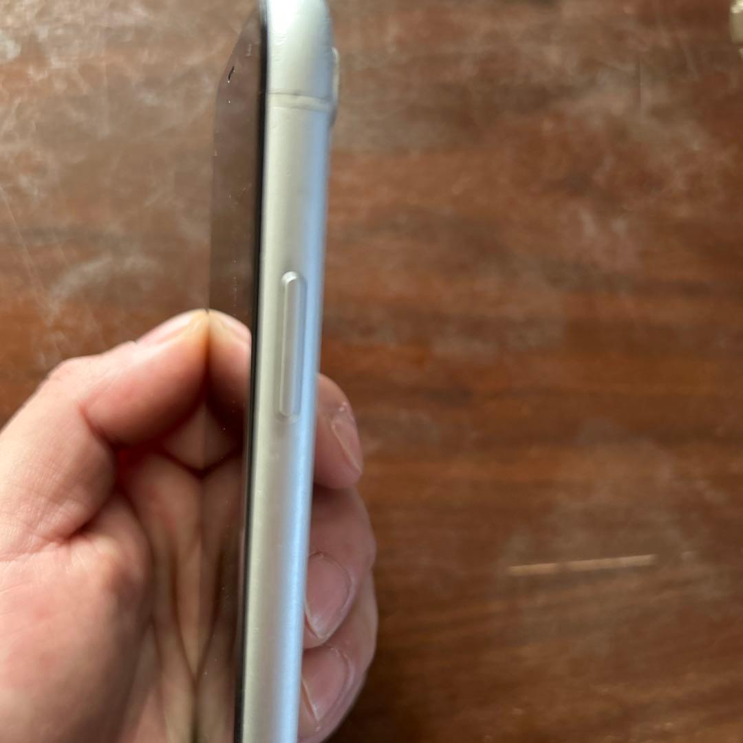 iPhoneXR ホワイト64GB