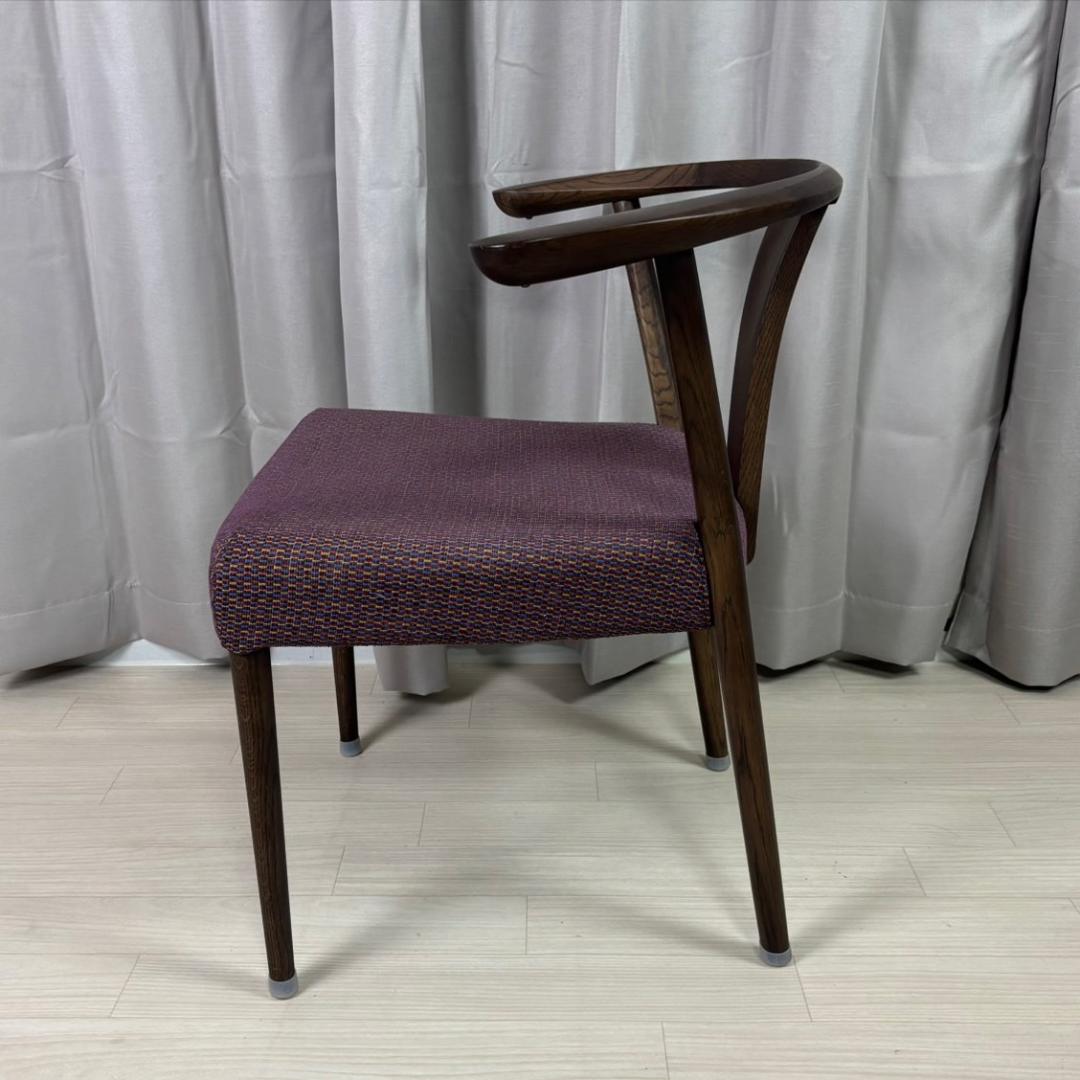 【極美品】 カリモク ダイニングチェア チョイ肘 CW4600 ①