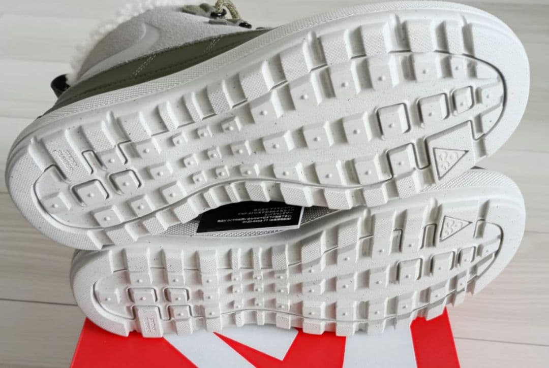 NIKE ウッドサイドチャッカ2　25cm