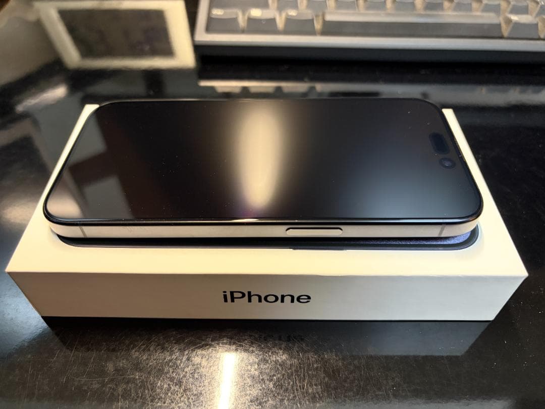 【美品】iPhone 15 pro 128GB ブルーチタニウム　SIMフリー