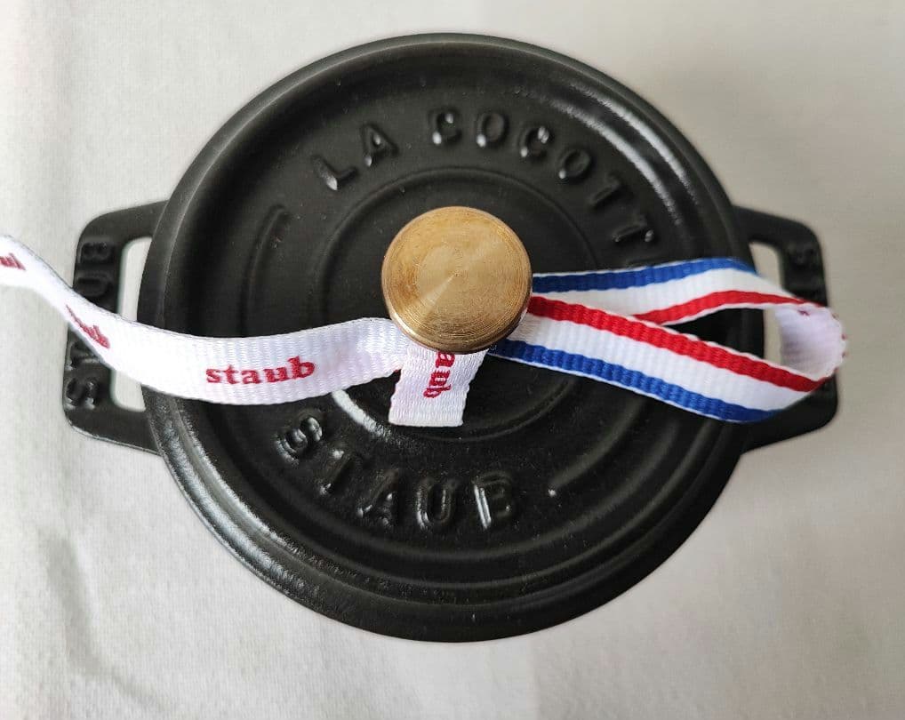 staub　ピコ ココット ラウンド ブラック 10