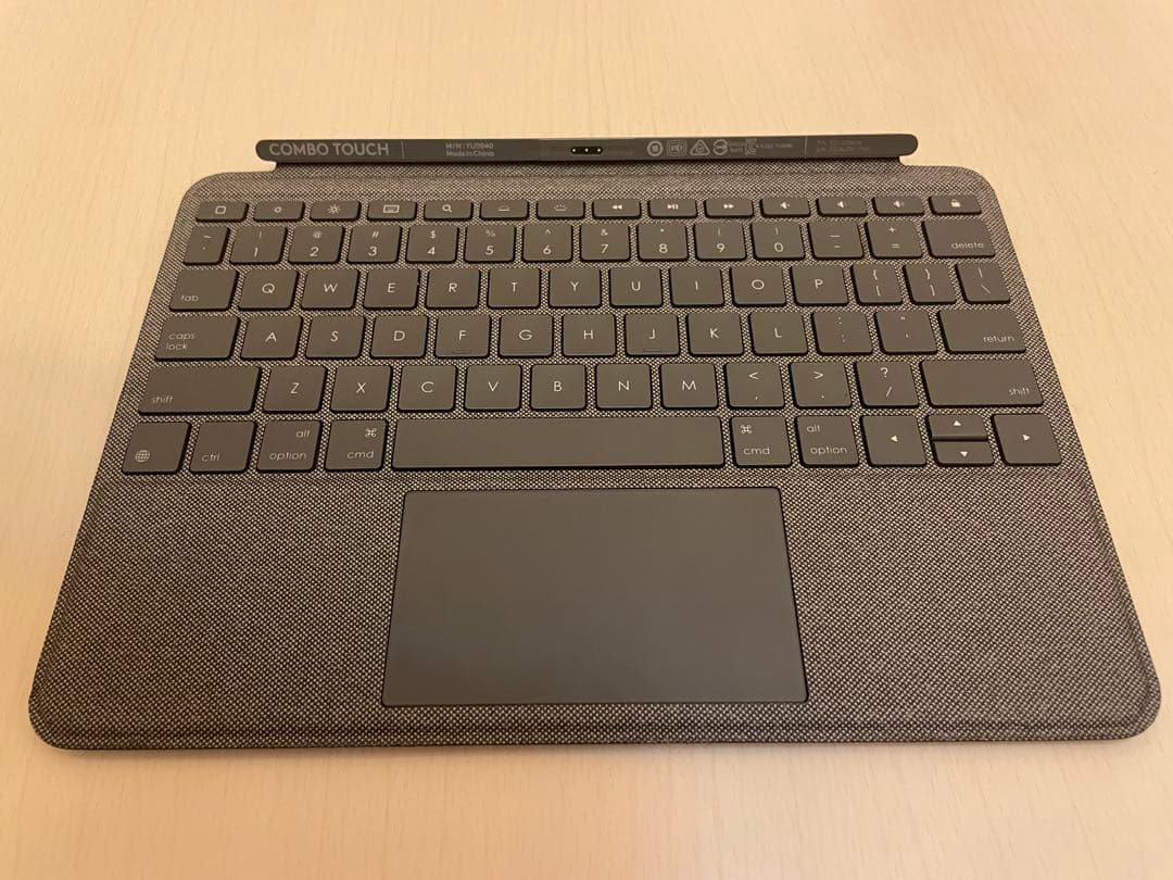 Logicool Combo Touch iPad 第7~9世代用