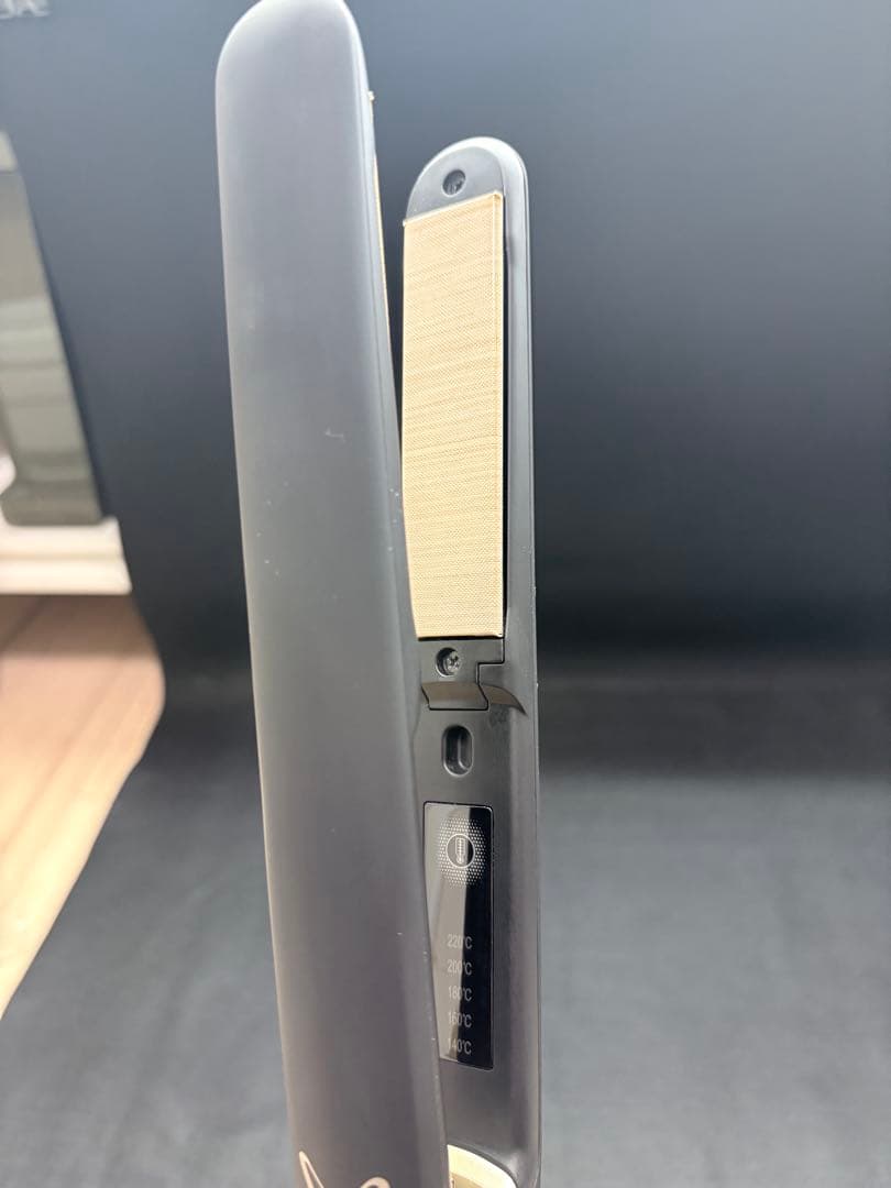 【動作品】KINUJO DS100 ストレートヘアアイロン