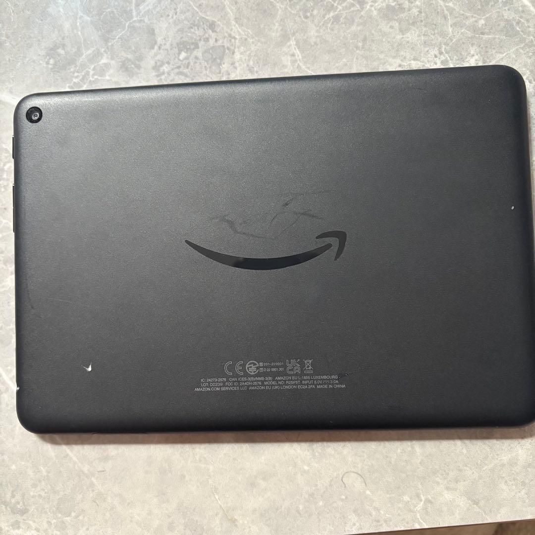 【ケース付き美品】Fire HD 8 タブレット8インチHDディスプレイ