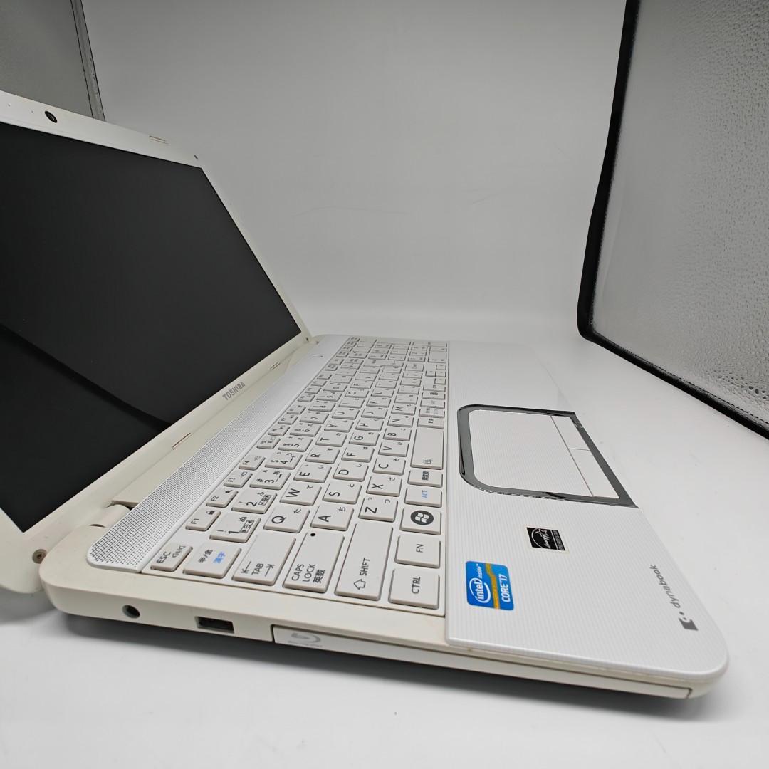 【東芝】T552 高速i7 SSD256GB 8GB ホワイト ノートPC