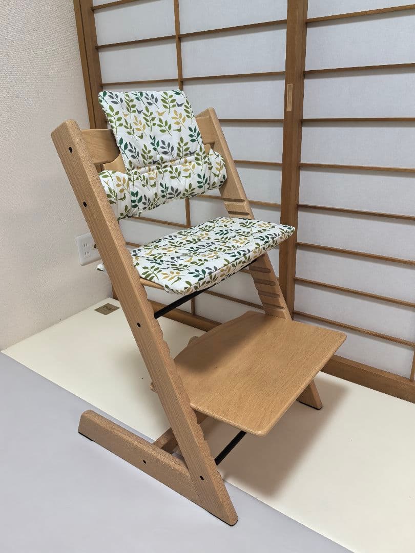 美品 ストッケ トリップトラップ ナチュラル シリアル4 ベビーセット付き