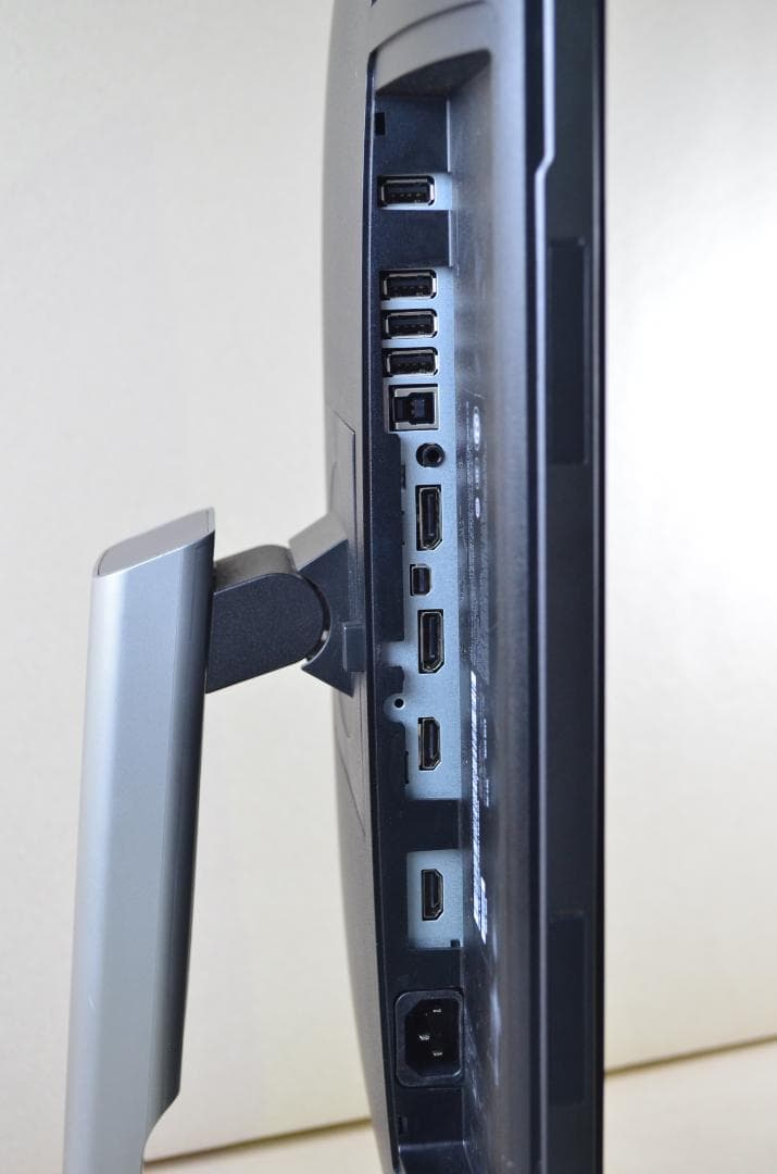 7012　超狭額　DELL　U2415b　24型　WUXGA　HDMI　IPS