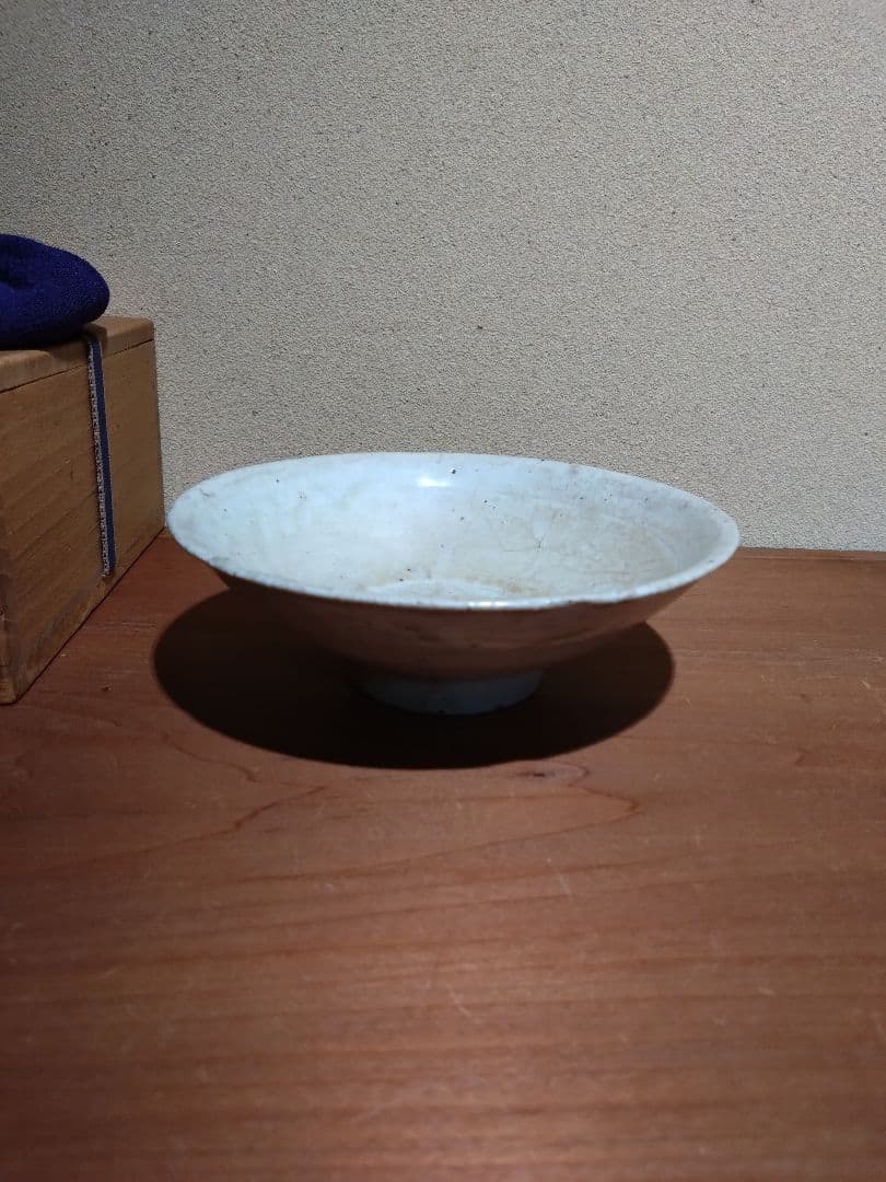珠光青磁 平茶碗 米色青磁