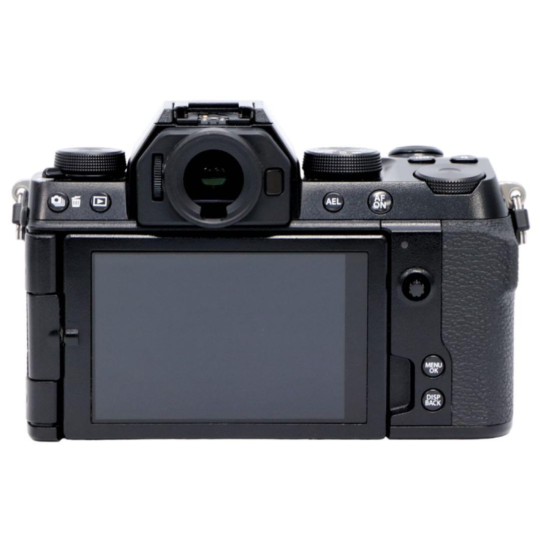 FUJIFILM X-S10 ミラーレス一眼カメラ 本体