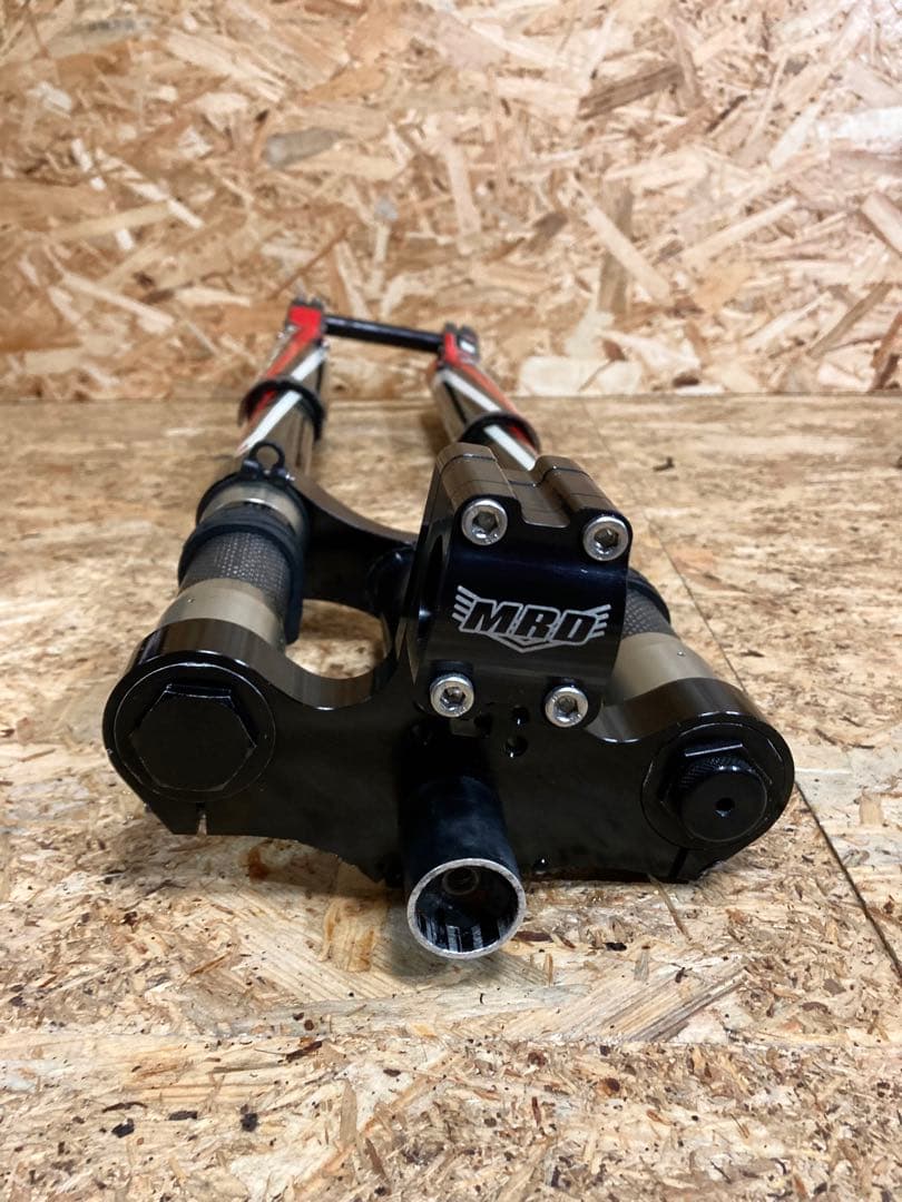 Manitou Dorado カーボン×アルミ 倒立フォーク
