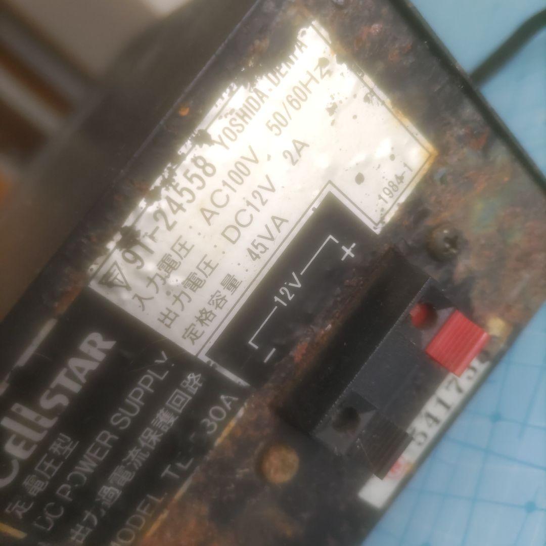 電圧機