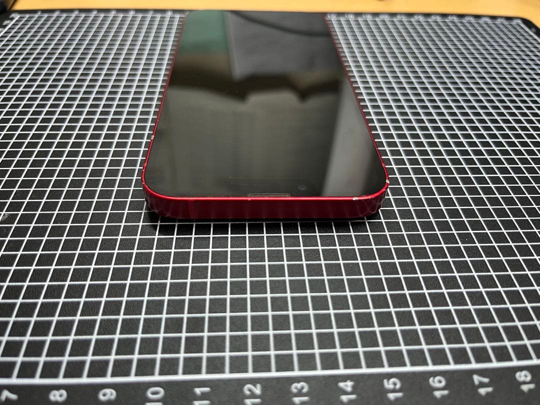 iPhone13本体