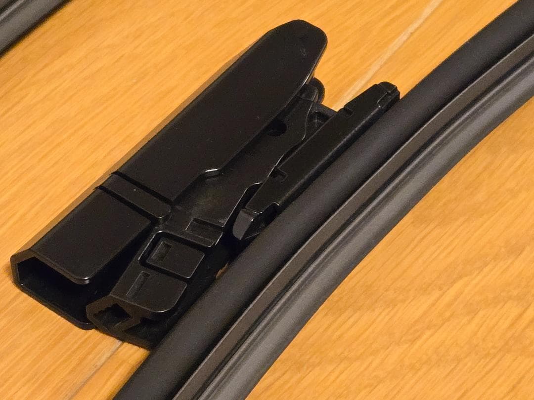 Audi純正 冬用シリコンスノーブレードLRセット Audi A3 8Y