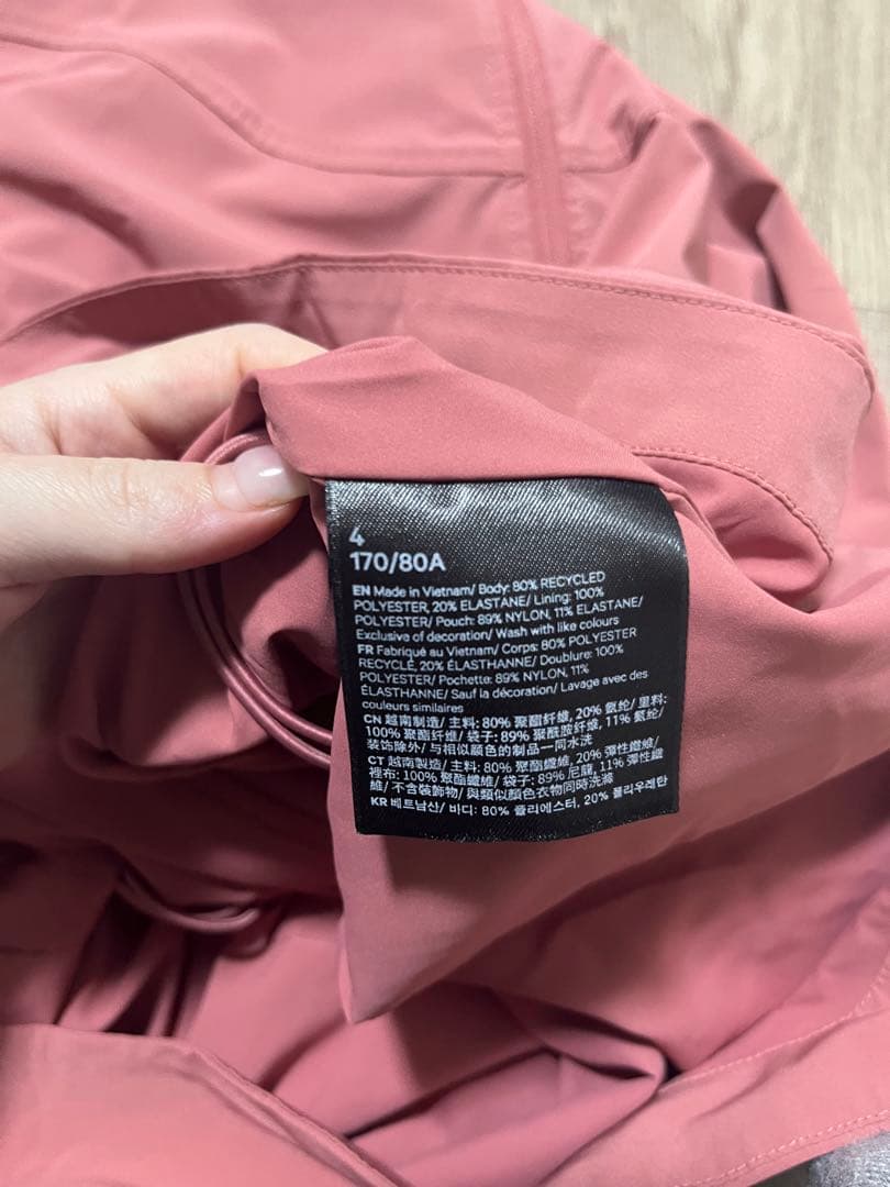 lululemon ジップパーカー ピンク　ピラティス　ヨガ　撥水アウター