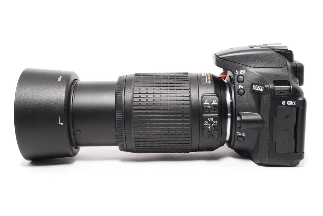 ショット数5710◆Nikon D5600◆一眼レフカメラ◆WiFiで楽々転送◆