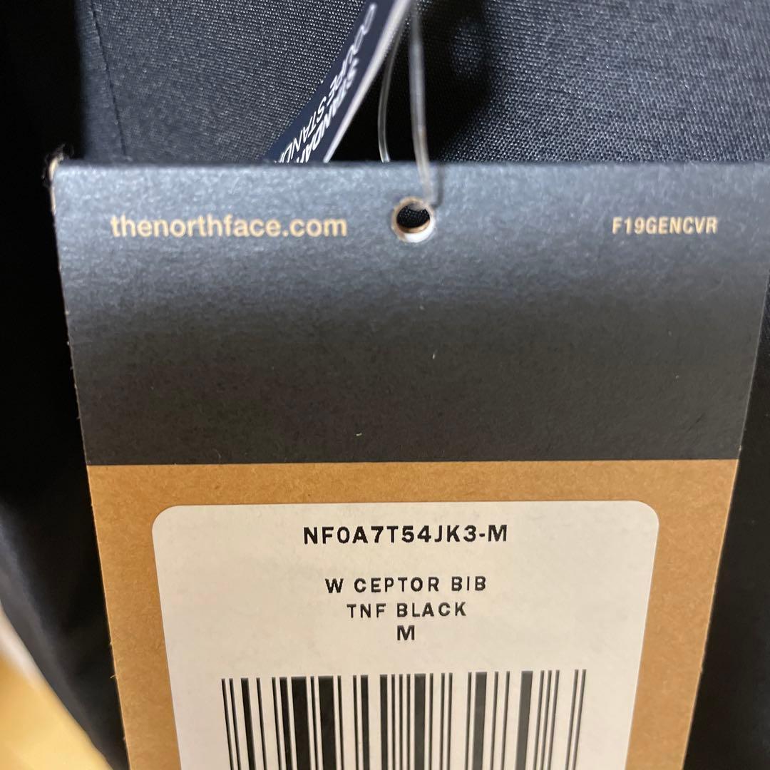 【新品、値下げ】The North Faceビブパンツ、US Mサイズ