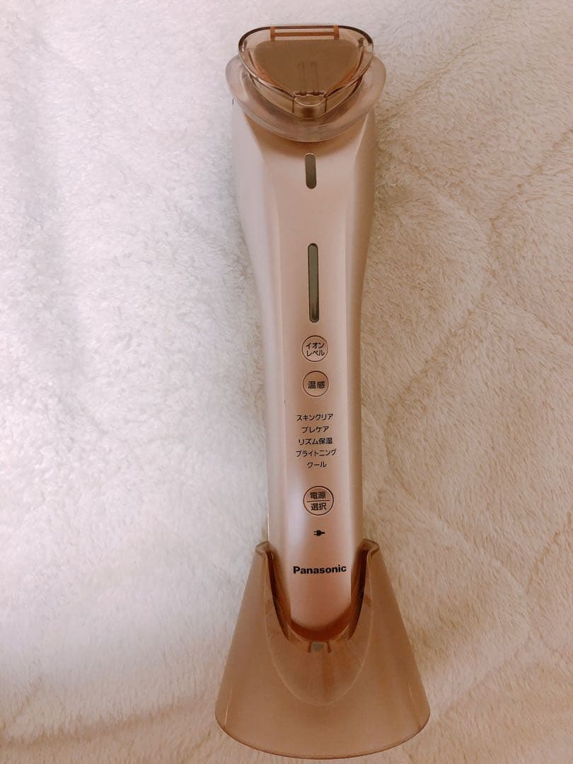 【パナソニック】導入美顔器 イオンエフェクタ 高浸透タイプ ゴールド 充電器付