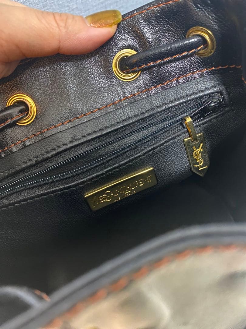 えの(☆∀☆)　YSL イヴ・サンローラン　ショルダーバッグ