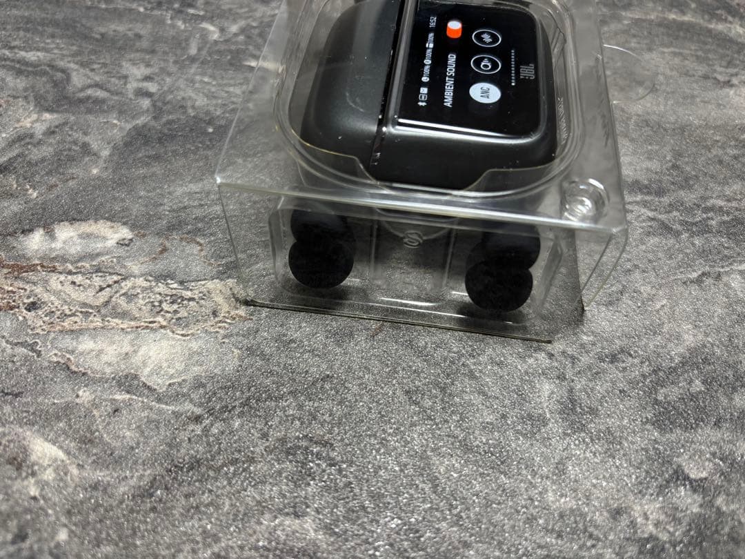 JBL Tour Pro 3 ケース付(非純正)