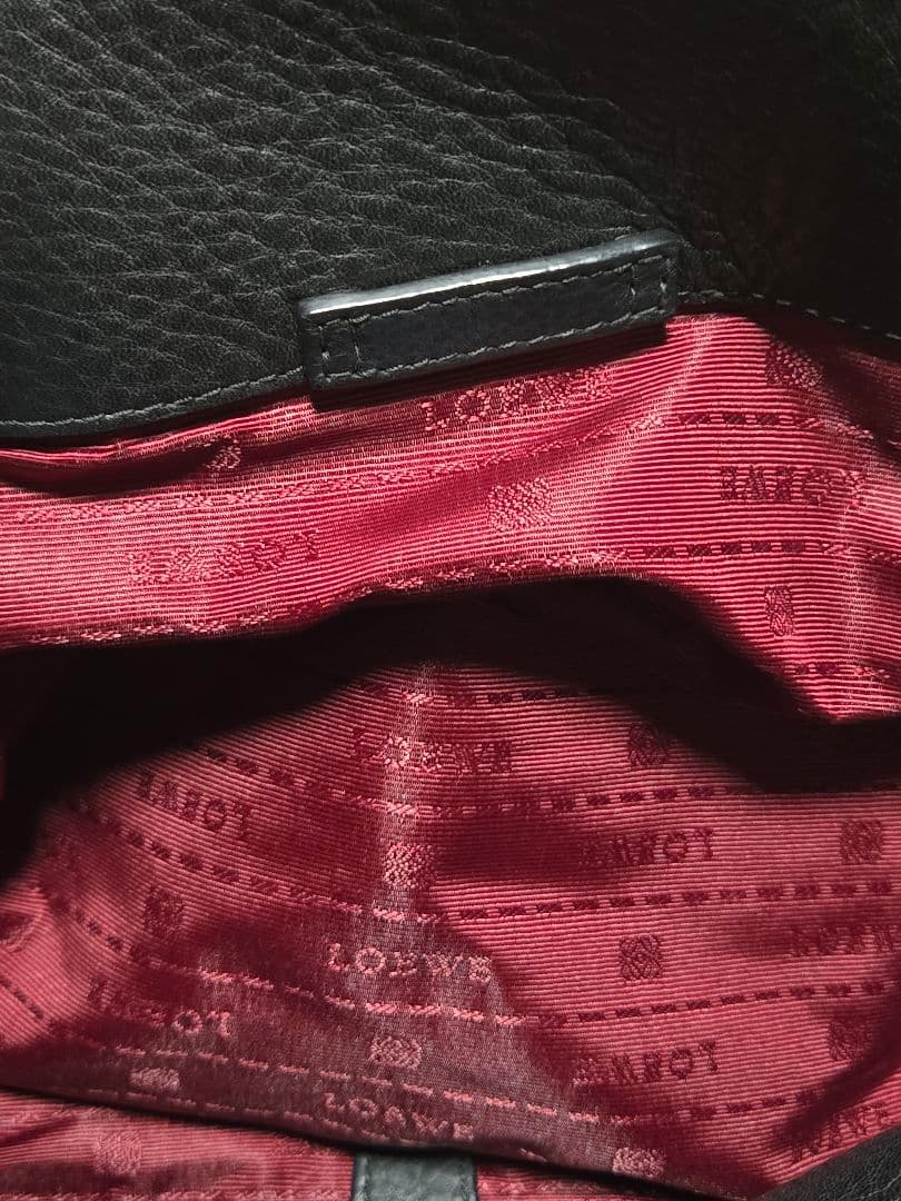 LOEWE 黒 レザー ショルダーバッグ