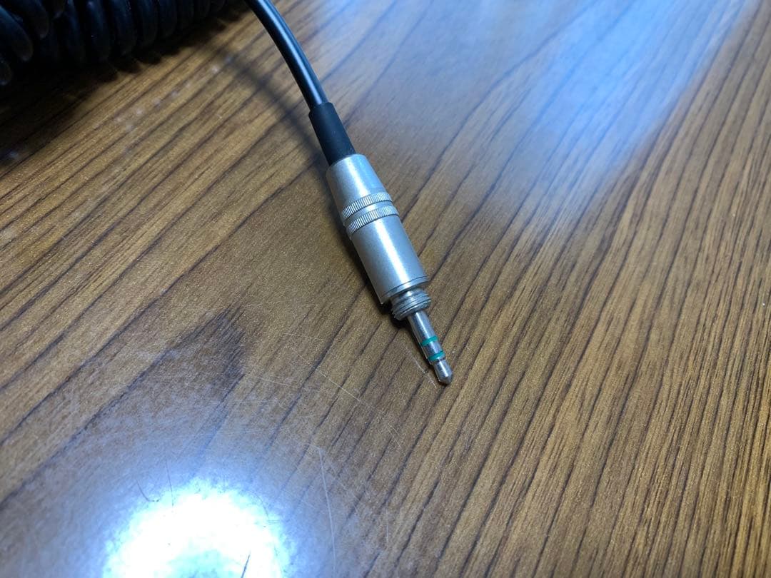 ソニー MDR-V6 モニターヘッドホン