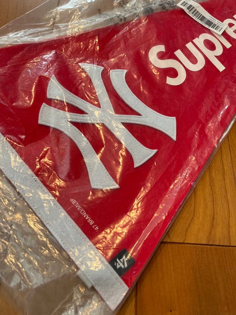 送料無料☆新品 正規品 15SS supreme ヤンキース Pennant
