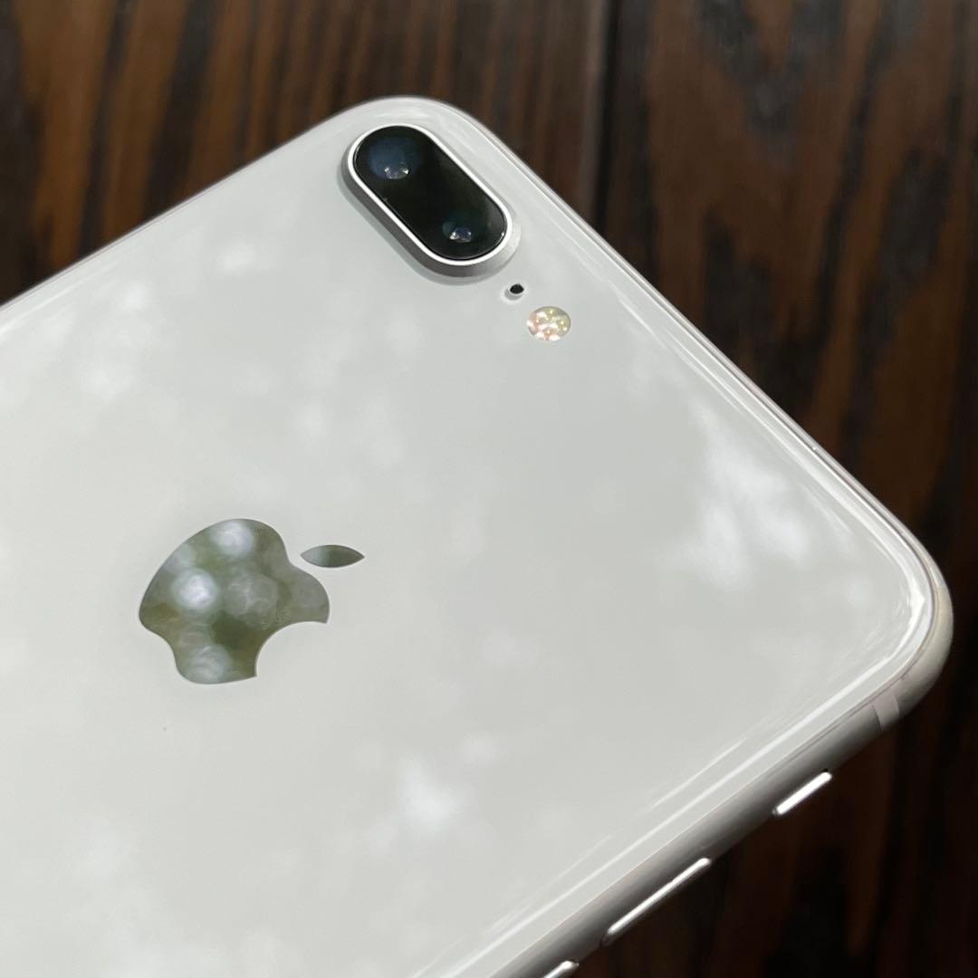iPhone 8 Plus 64GB シルバー　型番MQ9L2J/A Apple